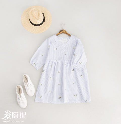 色系:灰紫色 风格:浪漫低调