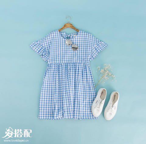 色系:天蓝色 风格:静谧纯净
