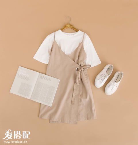 色系:卡其色 风格:知性优雅